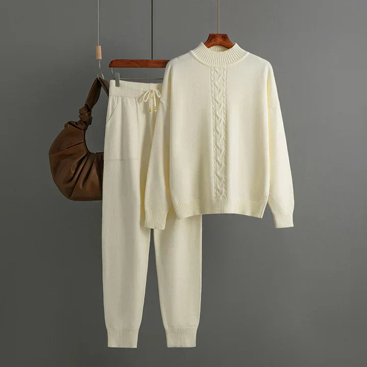 Amelia - Knitted Winter Set with Half Turtleneck for Women